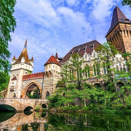 Varosliget Apartman Budapest Appartement Buitenkant foto